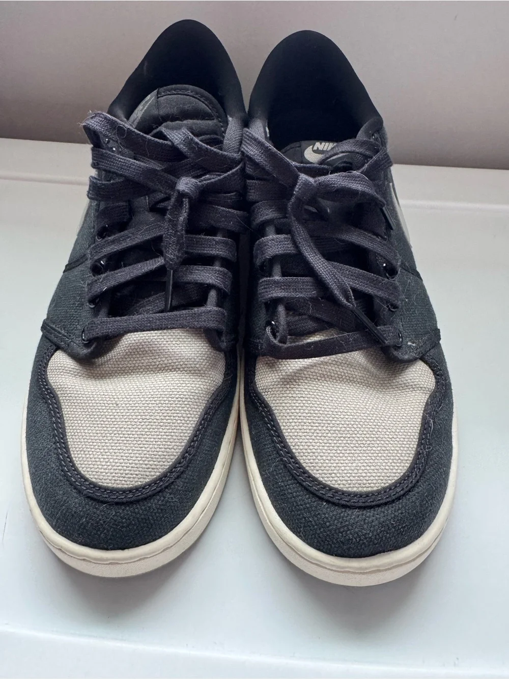 Nike Jordan Low